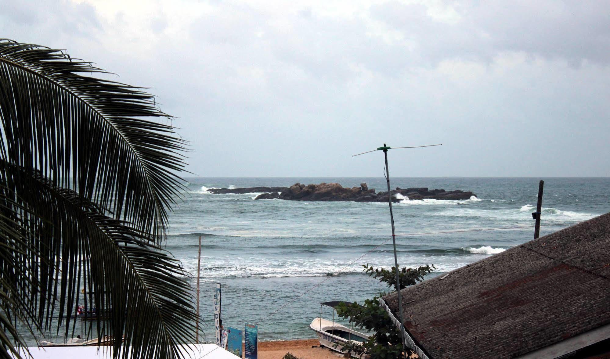 Bedspace Beach Unawatuna Exterior foto